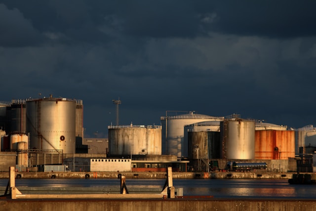 Feedstock Strategy & Crude Supply Advisory